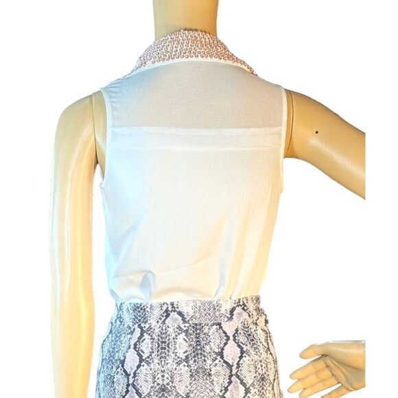 (5 for $25) Next...Sleeveless Button Down Blouse with Sequin Detail Size 6 - Picture 4 of 6